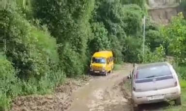 लगदू: पिहड़ी ग्लोटी में नौनिहालों को स्कूल पहुंचने में परेशानी, आपदा के बाद अभी तक पूरी तरह नही खुले रास्ते