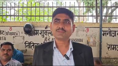 इकौना: तहसील इकौना में अधिवक्ताओं ने हापुड़ की घटना को लेकर जताया विरोध व सौंपा ज्ञापन, अधिवक्ता संघ अध्यक्ष ने दी जानकारी