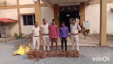 जगदलपुर: पनारापारा के नवनिर्मित मकान में रखे लोहे की रिंग और छड़ चोरी करने वाले 2 आरोपियों को कोतवाली पुलिस ने किया गिरफ्तार