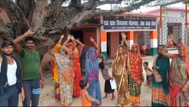 हरलाखी: पोतगाह प्राथमिक स्कूल अजा मे रसोइया चयन मे धांधली का आरोप लगाते हुए स्कूल मे किया विरोध प्रदर्शन