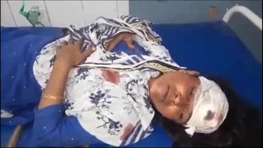 अररिया: सदर अस्पताल में पर्ची कटाने को लेकर दो महिलाओं के बीच हुई मारपीट में एक महिला हुई घायल, सदर अस्पताल में किया गया भर्ती