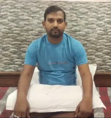 #अपने_हौसले_को_ये_मत_बताओ_किi
                    #तुम्हारी_परेशानी_कितनी_बड़ी_है i
#अपनी_परेशानी_को_यह_बताओ_कि i
                    #तुम्हारा_हौसला_कितना_बड़ा_है ii
     #पूर्व_लोकसभा_प्रत्याशी
         #बृजेश_प्रजापति