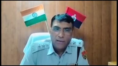 रेवाड़ी: साईबर फ्रॉड से सम्बंधित शिकायत अपने नजदीकी थाना में साईबर डेस्क पर दर्ज करवाए: संजीव बल्हारा डीएसपी