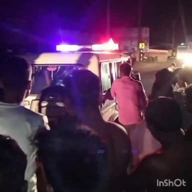 कलेर: टेंपो के धक्के से मेहंदिया बाजार में एक वृद्ध गंभीर रूप से हुआ जख्मी