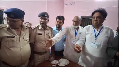 पूर्णिया पूर्व: मदरसा अंजुमन इस्लामिया खजांची हाट परिसर  स्थित अंजुमन इस्लामिया का मतगणना शांतिपूर्ण व्यवस्था हुआ संपन्न