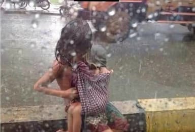 बेहतर है मौत! जो फिर भी कफ़न तो देती है... अगर जिंदगी का बस चले तो कपड़े उतार लेती है !