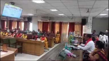 सहारनपुर: दिल्ली रोड स्थित विकास भवन सभागार में शिक्षक सम्मान समारोह का हुआ आयोजन, शिक्षकों को किया गया सम्मानित