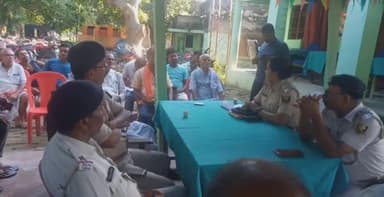 हरलाखी: कृष्ण जन्माष्टमी व चेहल्लुम पर्व को लेकर खिरहर थाने में आयोजित हुई शांति समिति की बैठक