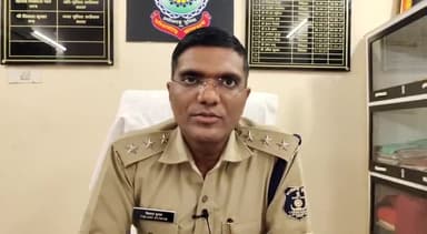 लोहंडीगुडा: धनपुंजी में कार सवार 3 युवकों के कब्जे से पुलिस ने 10 लाख रुपए बरामद किए सीएसपी विकास कुमार ने दी जानकारी