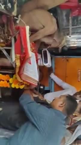 प्रसिद्द संत श्री #सियाराम बाबा(भट्टियान) के दर्शन कर आशीर्वाद प्राप्त किया और माँ नर्मदा मैया की आरती का सौभाग्य मिला।