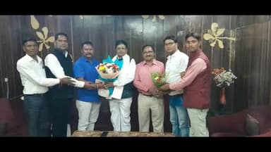 बेमेतरा: कोरबा में छत्तीसगढ़ झेरिया यादव समाज के शपथ ग्रहण समारोह में बेमेतरा ज़िले के यादव समाज के सदस्य हुए शामिल