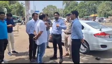 सिरसा: उपायुक्त ने नगर परिषद के अधिकारियों के साथ शहर के हिसार रोड के नज़दीक बस अड्डा स्थित डंपिंग पॉइंट का किया निरीक्षण