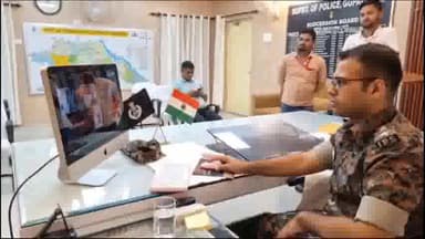 गोपालगंज: एसपी ने वीडियो कॉन्फ्रेंसिंग के माध्यम से की 4 थानों के मामलों की सुनवाई, आम लोगों ने जुड़कर अपनी समस्या एसपी को बताई