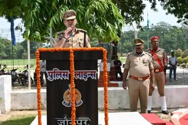 एसपी अजयपाल शर्मा ने केराकत कोतवाल जयप्रकाश यादव को किया लाईन हाजिर, एसओजी प्रभारी रामजनम यादव केराकत के नए कोतवाल।