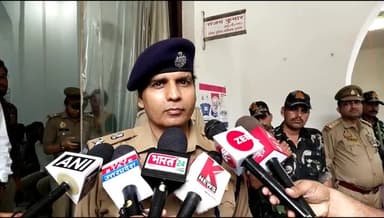 इटावा: चौबिया इलाके में कार से स्टंट करने के वायरल वीडियो को लेकर एसएसपी संजय कुमार ने दी जानकारी, कहा होगी सख्त कार्रवाई