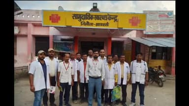 इकौना: सामुदायिक स्वास्थ्य केंद्र गिलौला में 108 और 102 एंबुलेंस कर्मचारियों को दिया गया दो दिवसीय प्रशिक्षण