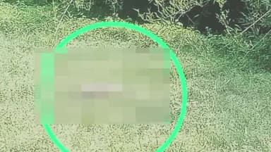 सारनाथ थाना क्षेत्र के कोटवा झाड़ी में मिला युवक का शव स्थानी पुलिस ने लिया शव को कब्जे में