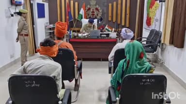 बिजनौर: एसपी कार्यालय में जनसुनवाई के दौरान एसपी ने 43 शिकायतकर्ताओं की शिकायतें सुनकर निस्तारण के लिए किया निर्देशित