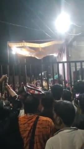 बाबा बागेश्वर धाम में धीरेंद्र शास्त्री जी का दर्शन करते जागरूक जनता पार्टी रामनरेश सिंह