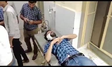 थानागाजी: थानागाजी के अजबगढ़ में तेज रफ़्तार बाइक सवार युवक टकराया पेड़ से, हुआ गंभीर रूप से घायल