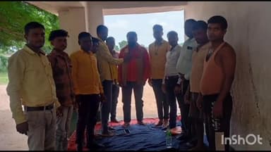 प्रखंड लावालौंग के ग्राम पंचायत- कटिया में संकल्प यात्रा एवं मेरा देश मेरा माटी कार्यक्रम को लेकर बैठक हुआ संपन्न।