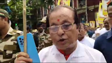 কলকাতা: "উনি নিজেকে নিজেই মানেন না", মুখ্যমন্ত্রীকে কটাক্ষ করে কলকাতায় মন্তব্য BJP বিধায়ক অসীম সরকারের