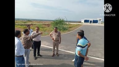 धौलपुर: उपराष्ट्रपति के संभावित दौरे को लेकर जिला कलक्टर तथा पुलिस अधीक्षक ने लिया हैलीपेड स्थल और हवाई पट्टी का जायजा