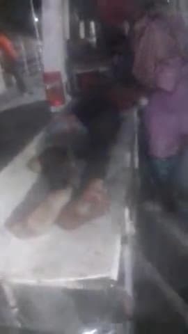 #rahta me  bhari sarak durghtna behatar ilaj ke liye Madhepura medical college laya gaya@jitendra Kumar .jantakipukar