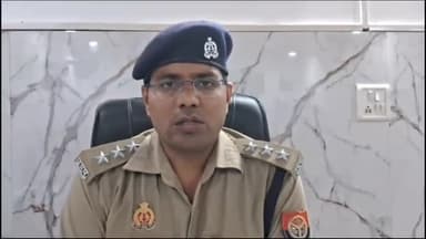 गाज़ियाबाद: चौकी तुलसी निकेतन क्षेत्र के सफेद गेट के पास मिला युवक का शव, परिजनों ने चोरी के शक में पीटकर हत्या करने का लगाया आरोप