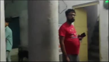 शिकोहाबाद: कोतवाली शिकोहाबाद के सामने गैर पंजीकृत हॉस्पिटल में प्रसव के दौरान एक महिला की हुई थी मौत, स्वास्थ्य विभाग ने किया सील