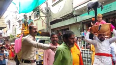 सुठालिया: श्री कृष्ण जन्माष्टमी के मौके पर सुठालिया नगर में निकाला गया चल समारोह