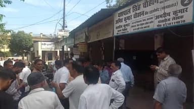 हरिद्वार: हापुड़ में वकीलों पर हुए लाठीचार्ज के विरोध में तहसील हरिद्वार में अधिवक्ताओं ने एक दिवसीय कार्य बहिष्कार कर जताया विरोध