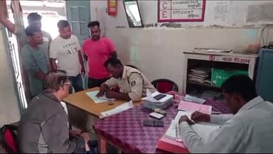 नरसिंहपुर: अज्ञात कारणों के चलते नरसिंह वार्ड निवासी व्यक्ति ने घर में लगाई फांसी, जिला अस्पताल में किया गया पोस्टमार्टम