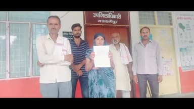 मऊरानीपुर: जलालपुरा भाई ने भाई पर लगाया मकान पर कब्जा करने का आरोप उपजिलाधिकारी से की शिकायत।