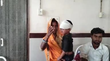 शिवपुरी: बांसखेड़ी गांव के पास तेज रफ्तार ट्रैक्टर ने बाइक में मारी टक्कर, हादसे में पांच लोग हुए घायल