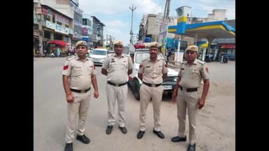 रेवाड़ी: अपराध पर अंकुश लगाने के लिए रेवाड़ी पुलिस ने जिले में मनाया पुलिस उपस्थिति दिवस अभियान