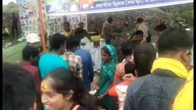 प्रभात पट्टन: वलनी गांव में ग्रामीणों की मदद से जन्माष्टमी पर समाजसेवियों ने कराया विशाल भंडारा