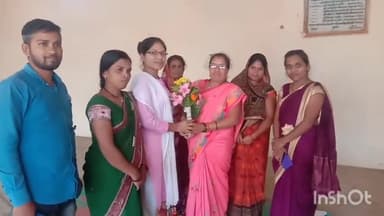 आठनेर: ग्राम देहगुड पहुंची जनपद पंचायत अध्यक्ष रोशनी इवने ने महिलाओं से जन आशीर्वाद यात्रा को लेकर की चर्चा