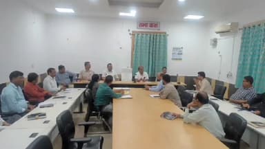 कहरा: समाहरणालय में मां उग्रतारा सांस्कृतिक महोत्सव की तैयारी को लेकर हुई  बैठक,ADM,DDCएवंSDOसहित अन्य अधिकारी रहे मौजूद