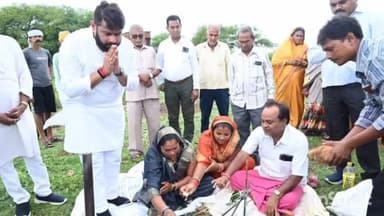 बेमेतरा: बीजाभाठ में बुनकर समाज के सामुदायिक भवन का विधायक आशीष छाबडा ने किया भूमिपूजन