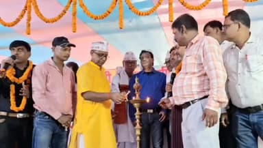 कहरा: बाबा गणिनाथ गोविंद की91वीं जयंती के अवसर पर सुपरमार्केट स्थित कलाभवन से निकाली भव्य शोभा यात्रा,श्रद्धालुओं की जुटी भीड़