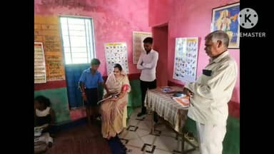 बटियागढ़: जिला पंचायत उपाध्यक्ष डॉ मंजू धर्मेंद्र कटारे ने जिला पंचायत क्षेत्र के शासकीय स्कूलों का किया औचक निरीक्षण