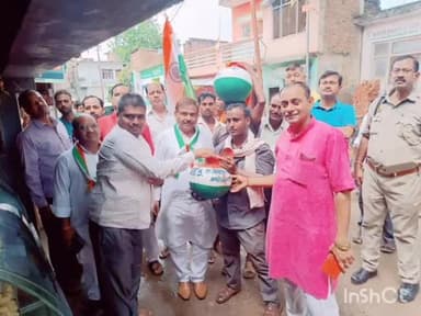 सफीपुर: औरास में मेरी माटी मेरा देश अभियान का शुभारंभ, विधायक बृजेश रावत हुए शामिल