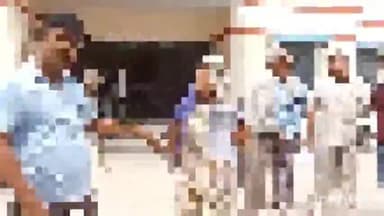 आगरा: एमजी रोड स्थित DCP पश्चिमी सोनम कुमार के कार्यालय पर बेटी को न्याय दिलाने के लिए मां ने लगाई गुहार