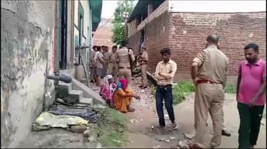 मुरादाबाद: कमला बिहार में संदिग्ध अवस्था में घर के अंदर मिला एक व्यक्ति का शव, पुलिस ने शव को पोस्टमार्टम के लिए भेजा