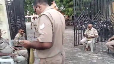 जौनपुर: रामनगर विकासखंड में शुक्रवार की सुबह 8:00 बजे उपचुनाव की मतगणना हुई शुरू