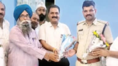 जबलपुर: चंडाल भाटा ट्रांसपोर्ट नगर में बढ़ रही चोरी की घटनाओं पर अंकुश लगाने के लिए व्यापारी संघ ने गोहलपुर टीआई को ज्ञापन सौंपा