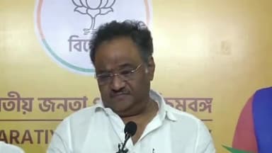 কলকাতা: মুখ্যমন্ত্রী রেলমন্ত্রী থাকাকালীন যা ঘোষণা করেছিলেন, তার ৯৮ শতাংশ কাজ হয়নি; সল্টলেকে দাবি BJP নেতা শমীক ভট্টাচার্যের