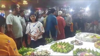 हरिद्वार: ज्वालापुर स्थित बैंकट हॉल में जन्माष्टमी पर आयोजित कार्यक्रम में भाजपा के पूर्व प्रदेश अध्यक्ष मदन कौशिक ने की शिरकत