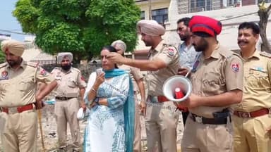 ਪਟਿਆਲਾ: ਬਡੂੰਗਰ ਵਿਚ ਅਪਰੇਂਟਿਸ ਲਾਈਨਮੈਨ ਯੂਨੀਅਨ ਵਲੋਂ ਟਾਵਰ ਤੇ ਚੜ੍ਹ ਕੇ ਪ੍ਰੋਟੈਸਟ ਚੋਥੇ ਦਿਨ ਵਿਚ ਦਾਖਲ, ਇਕ ਧਰਨਾਕਾਰੀ ਦੀ ਸਿਹਤ ਵਿਗੜੀ